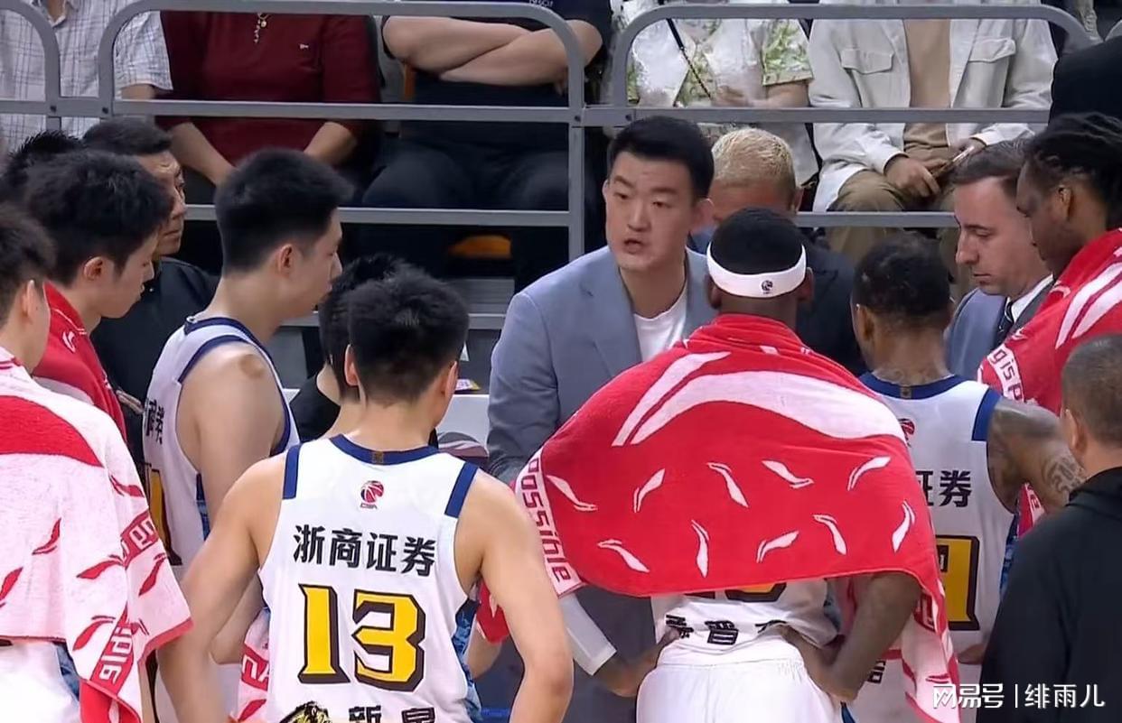 乌法115k欧元买断阿加波夫，结束租借正式加盟